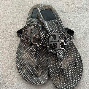 Tory Burch Millers black/white speck worn but unique in style (bought in London)